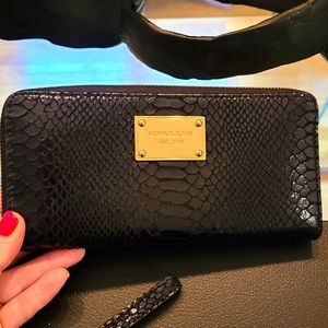 Michael Kors - Patent Leather Black Wallet - very good condition